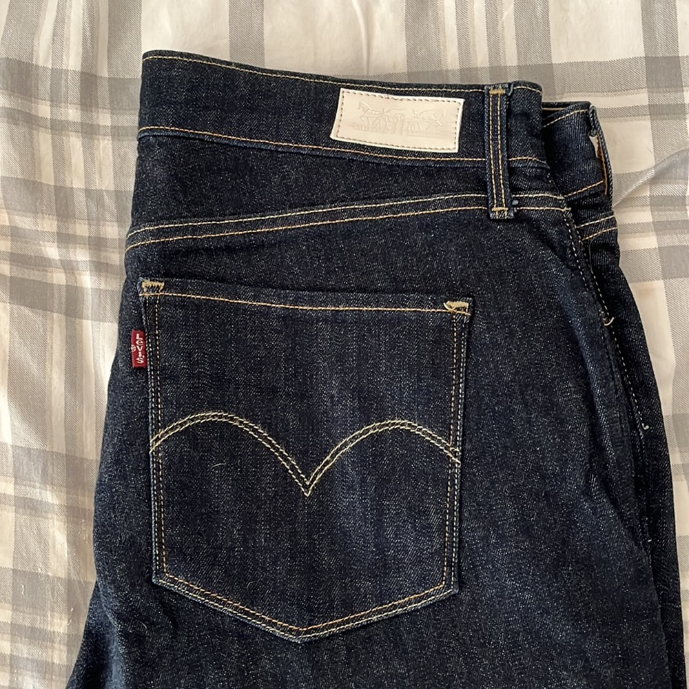 Levi’s High rise skinny jeans